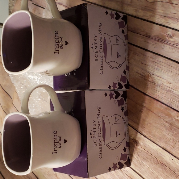 Scentsy | Kitchen | Scentsy Curve Mugs Set Of 2 New | Poshmark